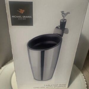 Michael Graves Design Tabletop Wine Chiller with Stopper-NIB